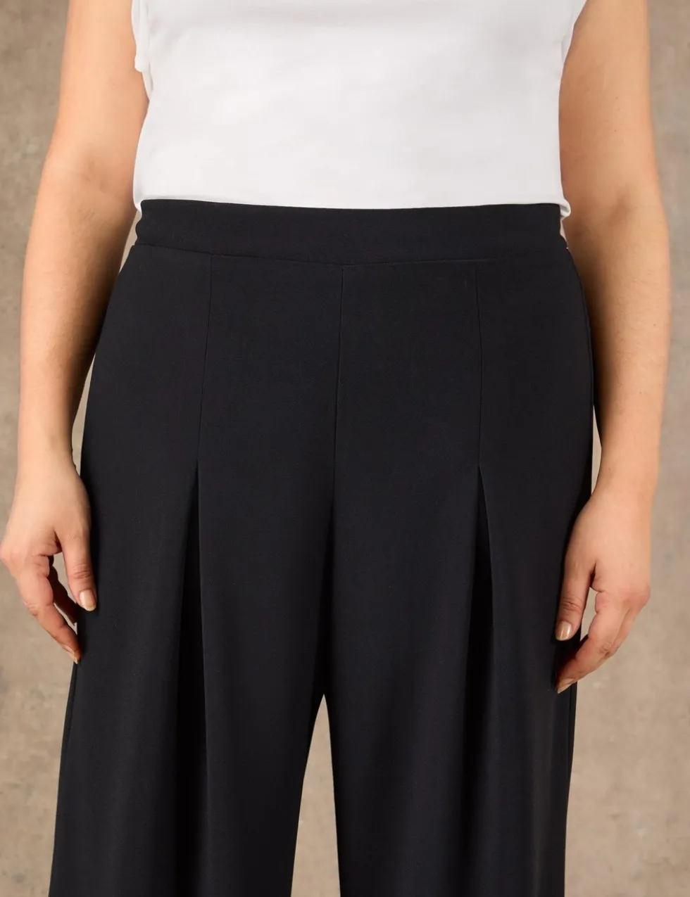 Crepe Tailored Trousers