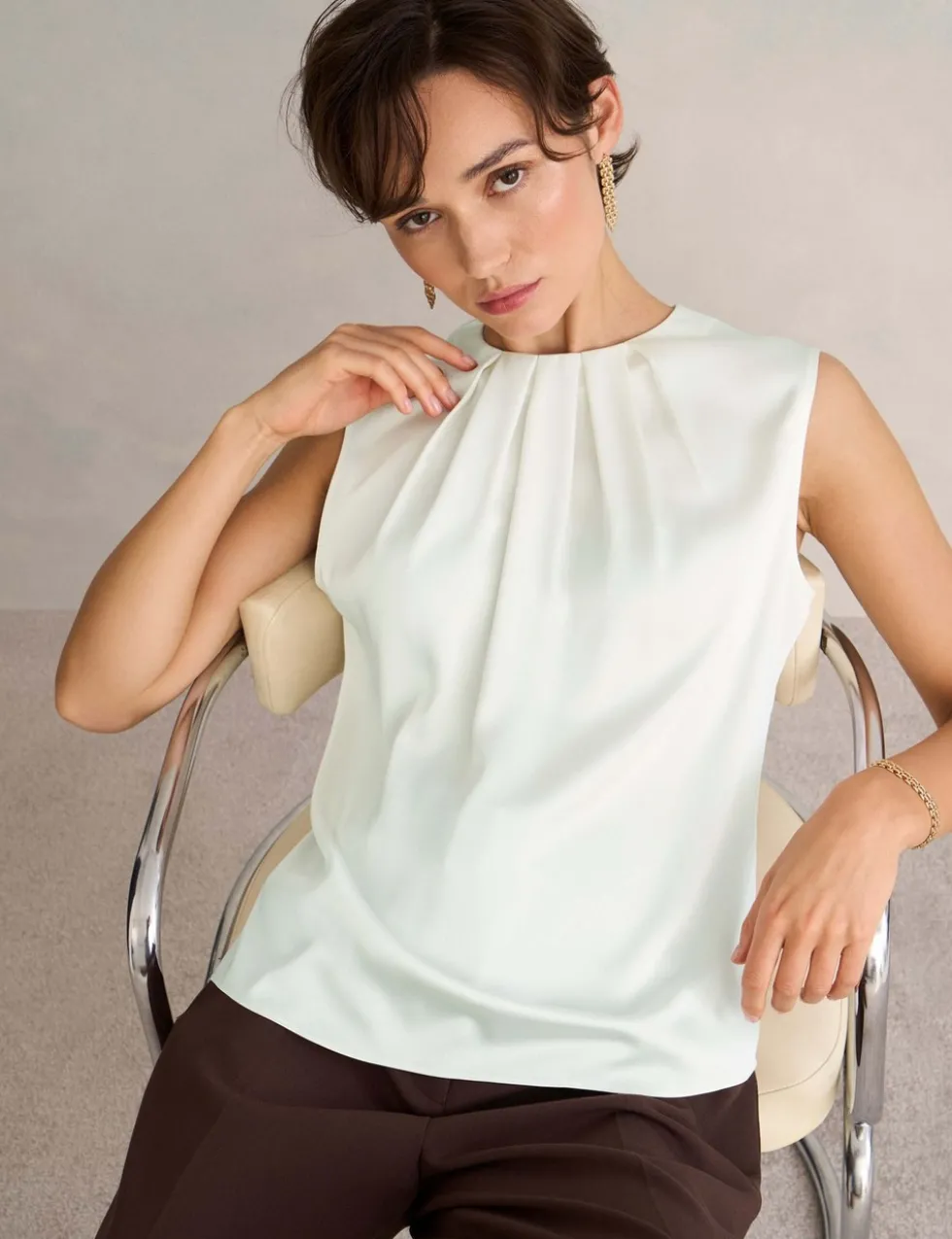 Crew Neck Blouse