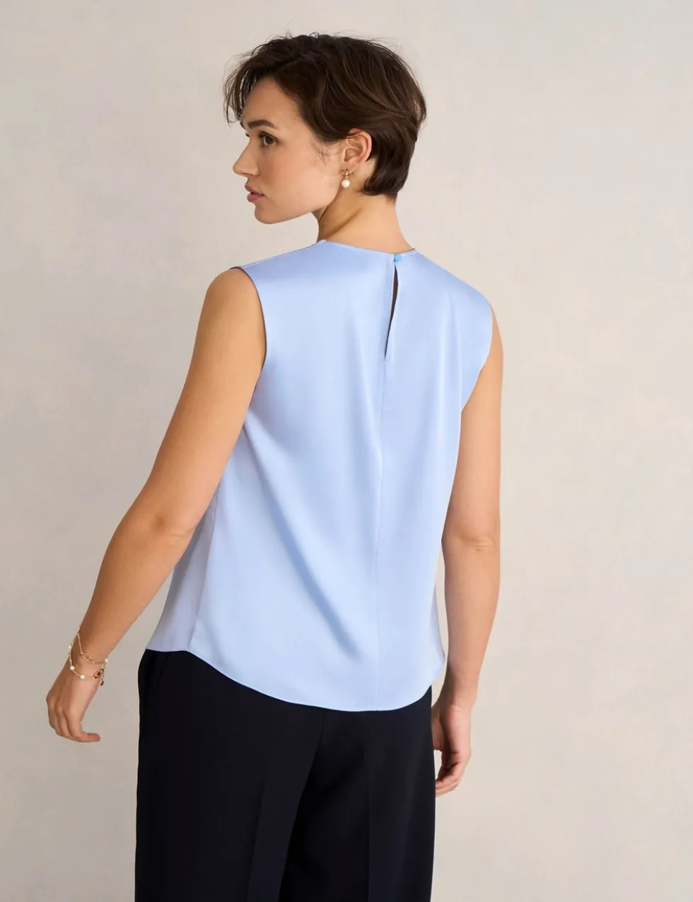 Crew Neck Blouse
