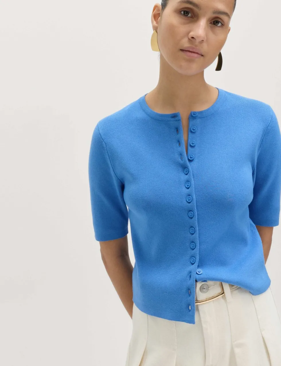 Crew Neck Cropped Cardigan