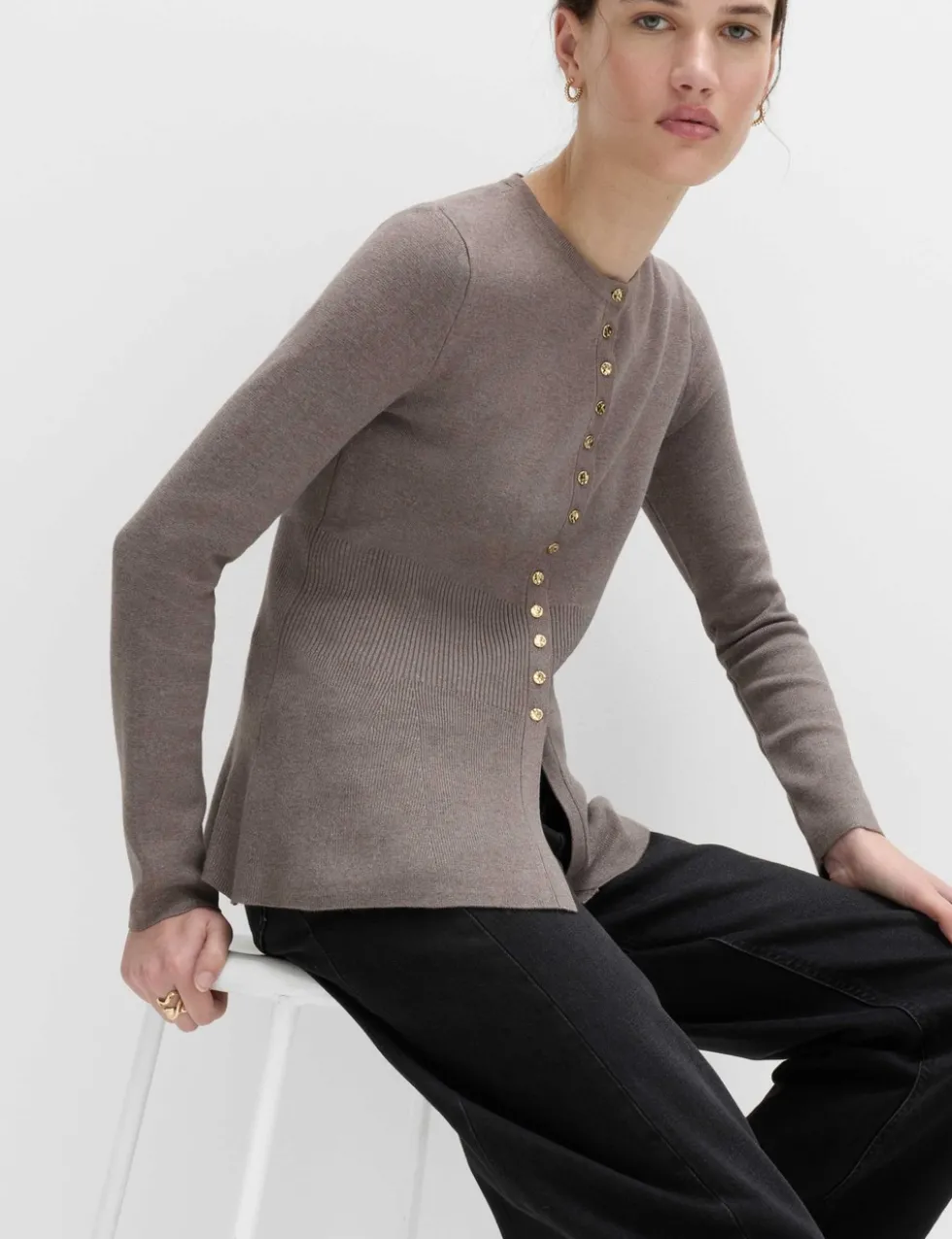 Crew Neck Peplum Slim Fit Cardigan