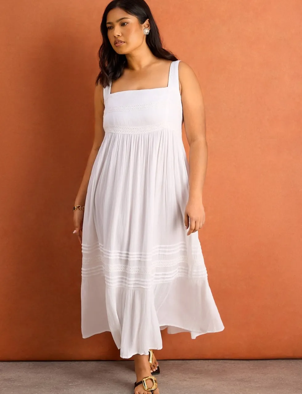 Crinkle Pintuck Midaxi Tiered Dress