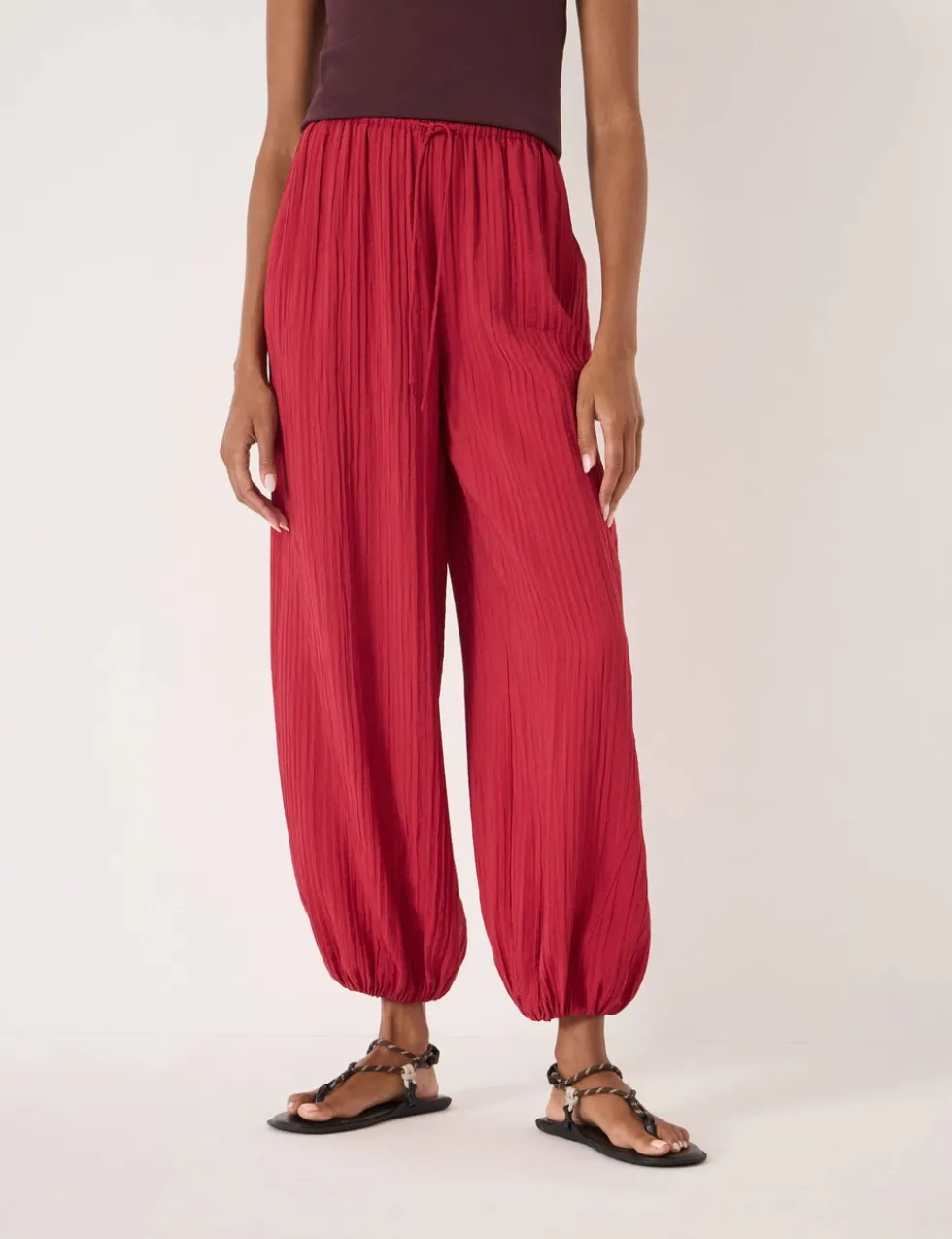 Crinkle Textured Balloon Trousers