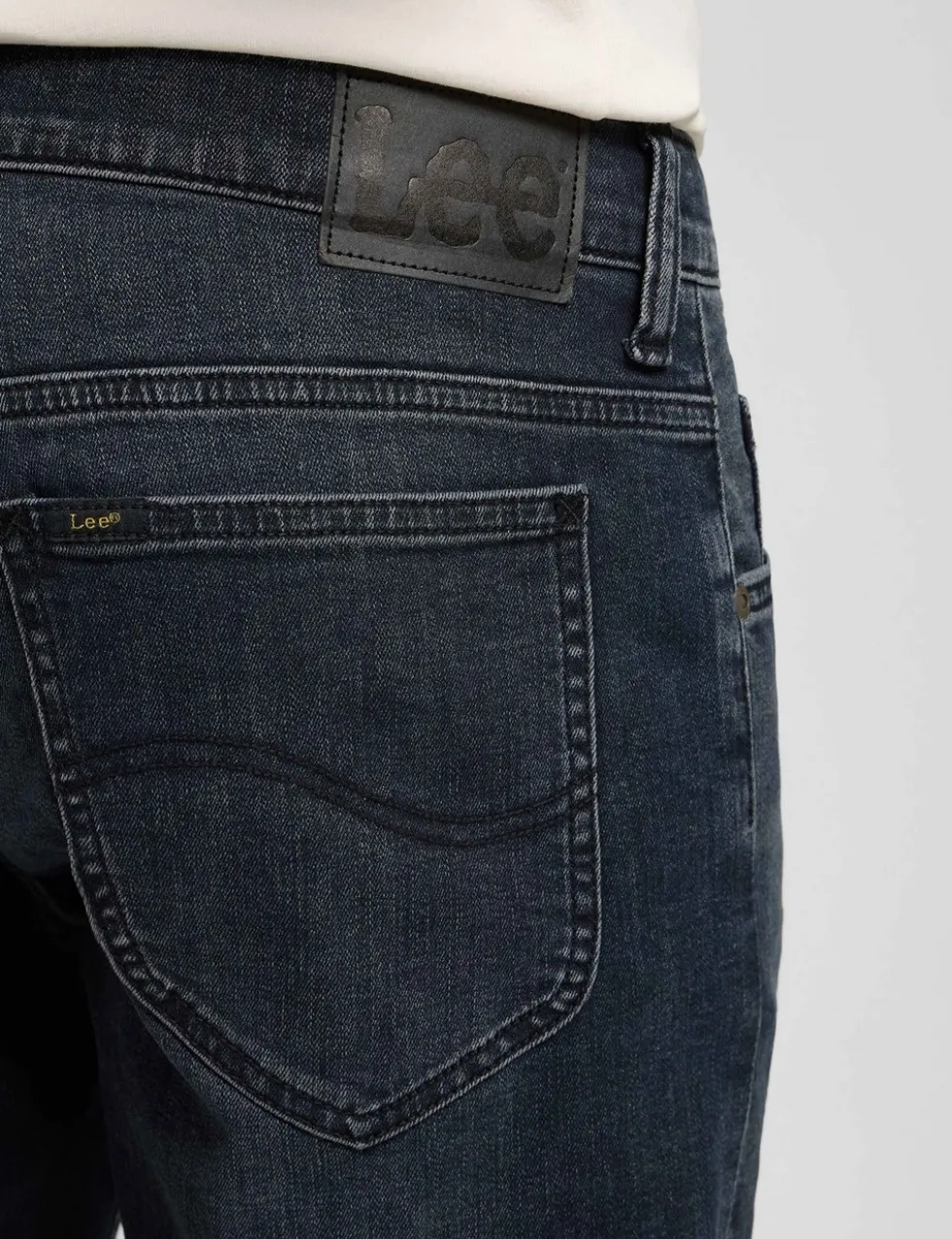 Daren Straight Fit 5 Pocket Jeans