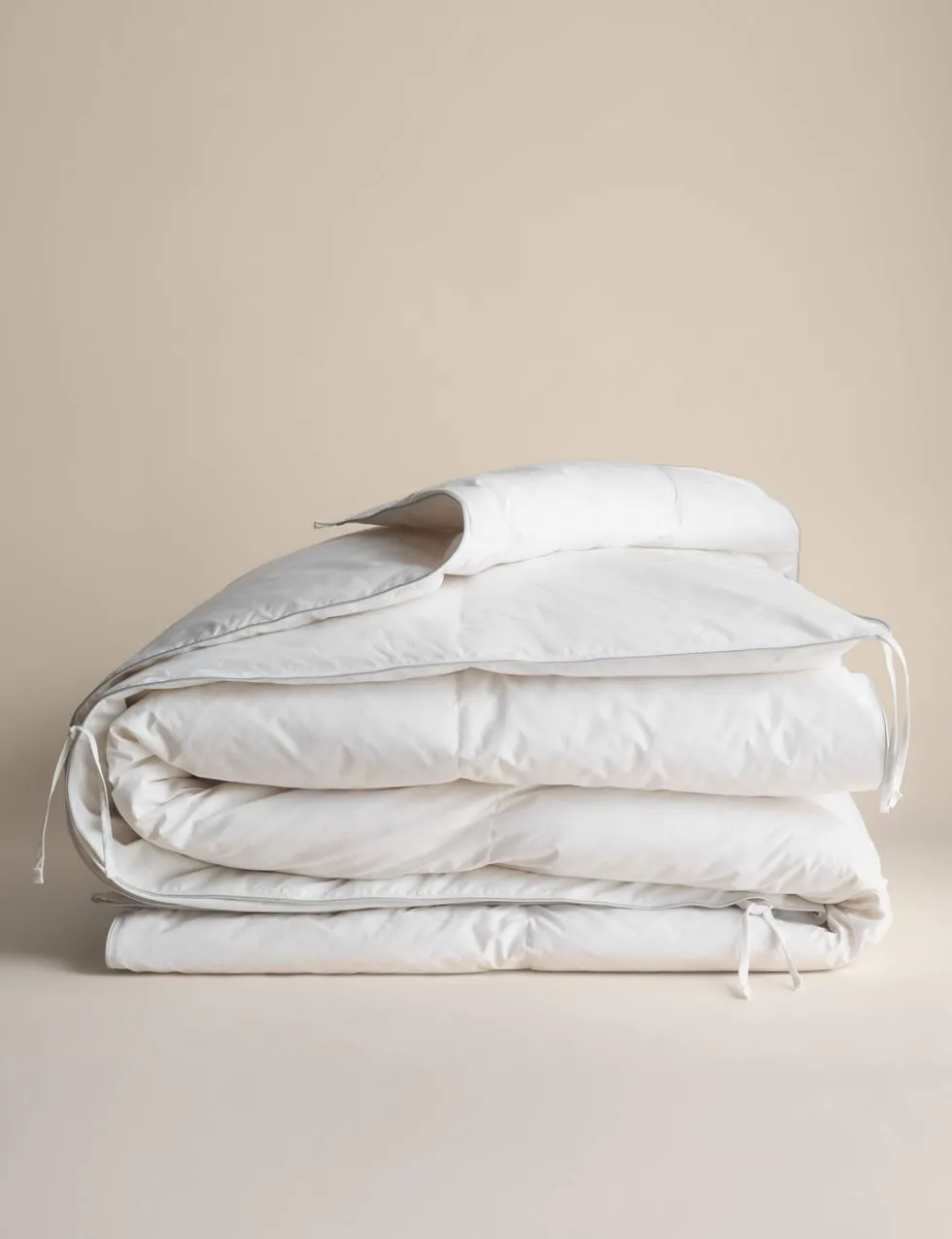 Deluxe Hungarian Goose Feather & Down 13.5 Tog All Seasons 3-in-1 Duvet