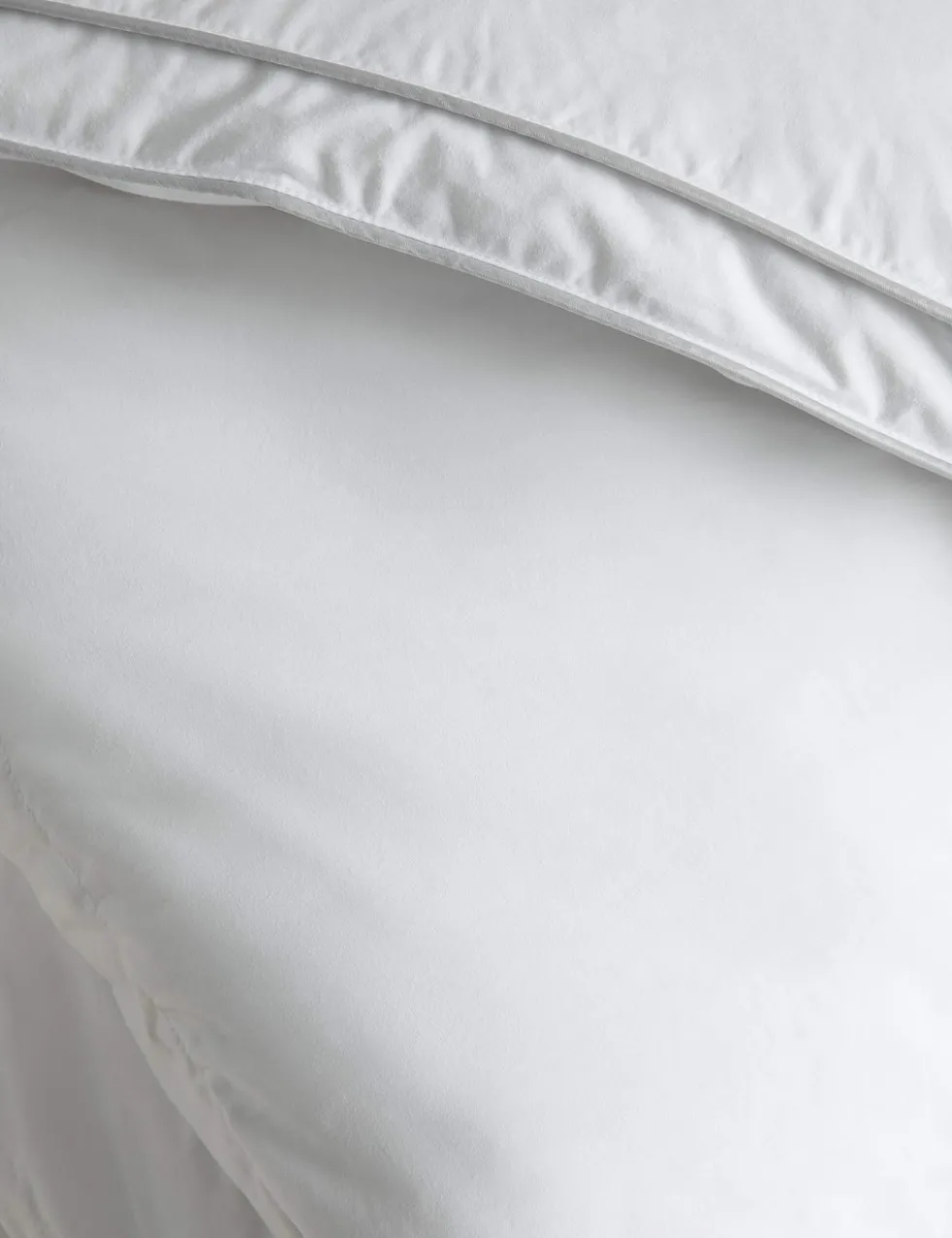 Deluxe Hungarian Goose Feather & Down Mattress Topper