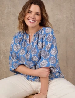 Ditsy Floral Notch Neck Puff Sleeve Blouse