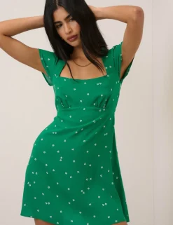 Ditsy Floral Square Neck Mini Tea Dress