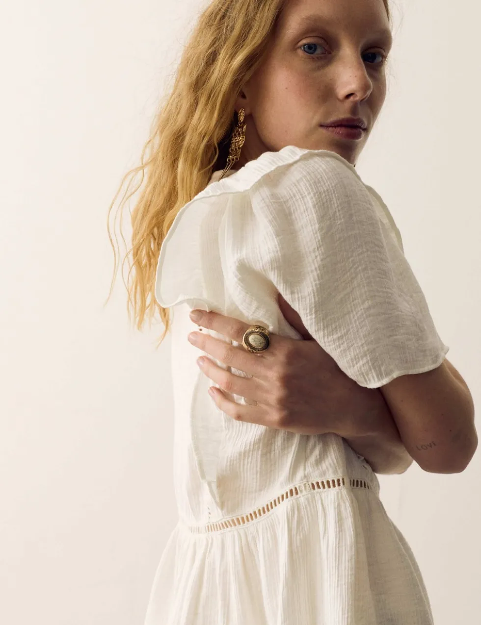 Double Cloth Floral Insert Ruffle Blouse