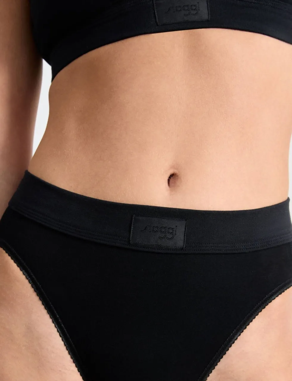 Double Comfort Tai High Leg Knickers