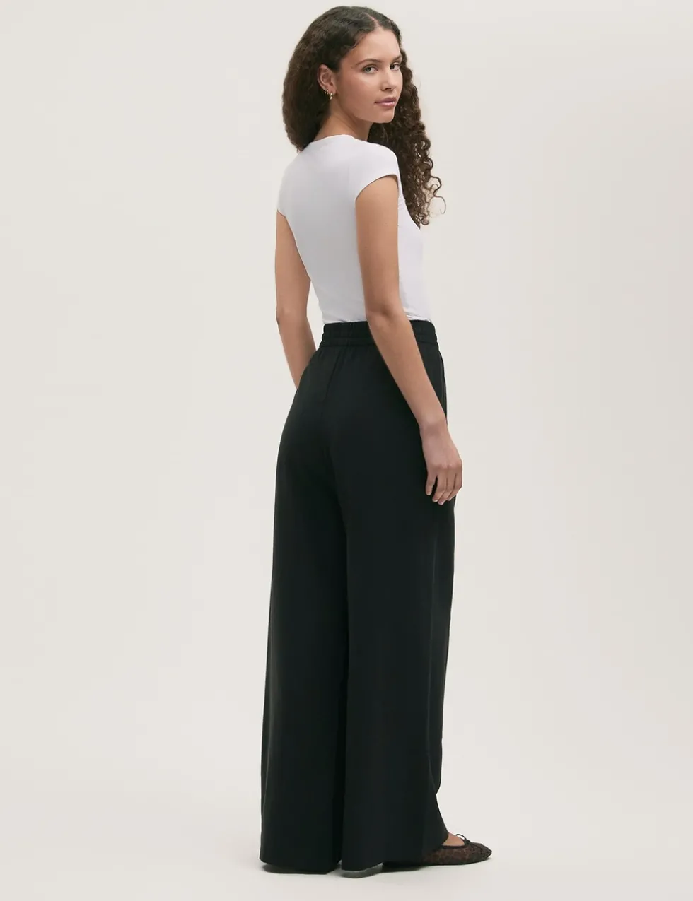 Drawstring Relaxed Wide Leg Trousers