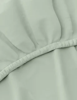 Egyptian Cotton 230 Thread Count Crisp Extra Deep Fitted Sheet