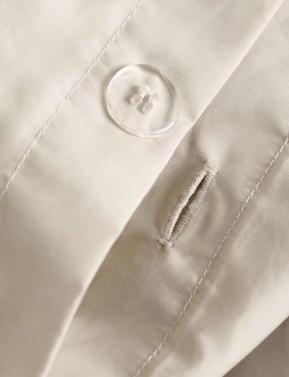 Egyptian Cotton 230 Thread Count Crisp Duvet Cover