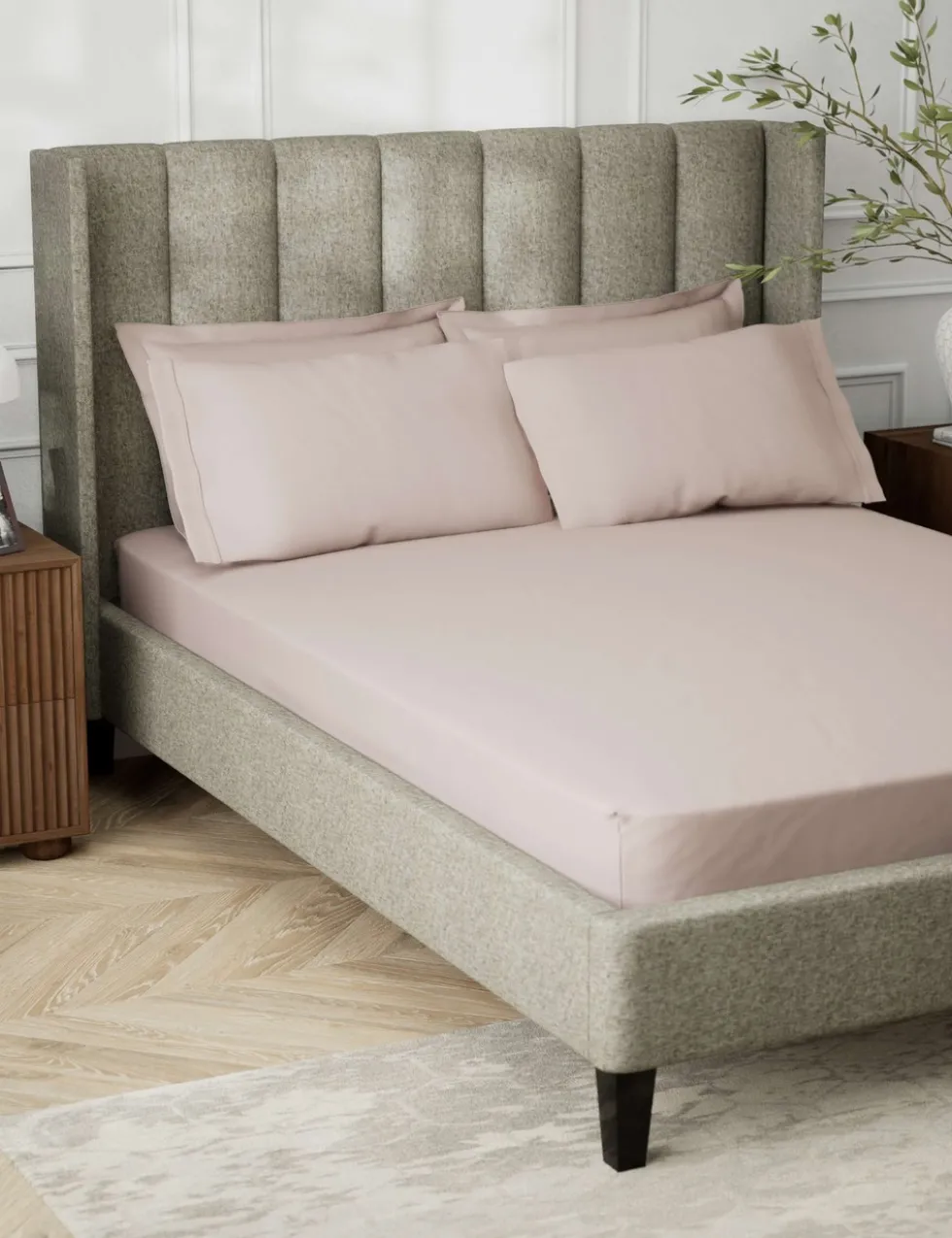 Egyptian Cotton 230 Thread Count Crisp Fitted Sheet