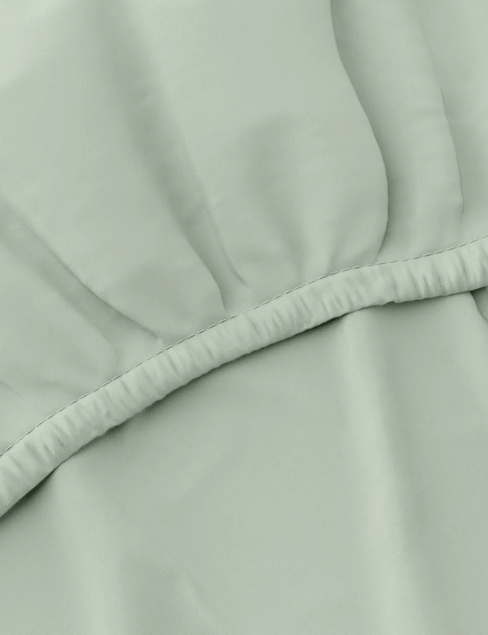Egyptian Cotton 230 Thread Count Crisp Fitted Sheet
