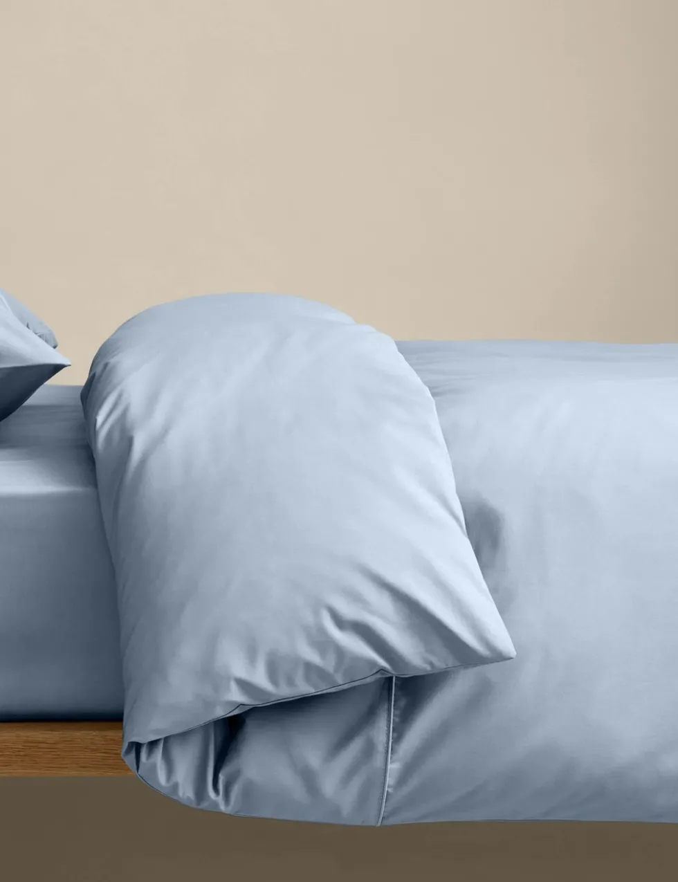 Egyptian Cotton 230 Thread Count Crisp Duvet Cover