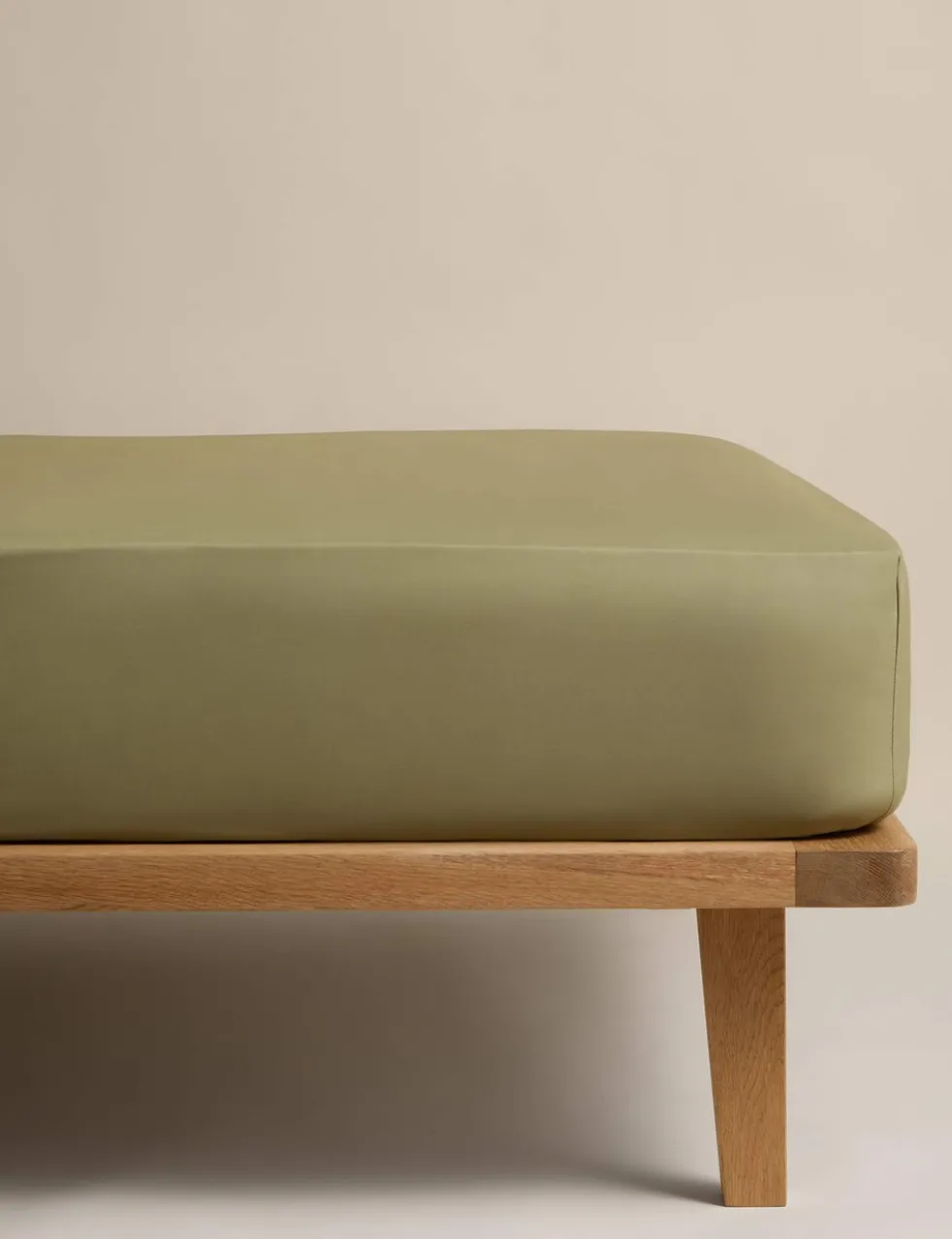 Egyptian Cotton 230 Thread Count StayPut Fitted Sheet