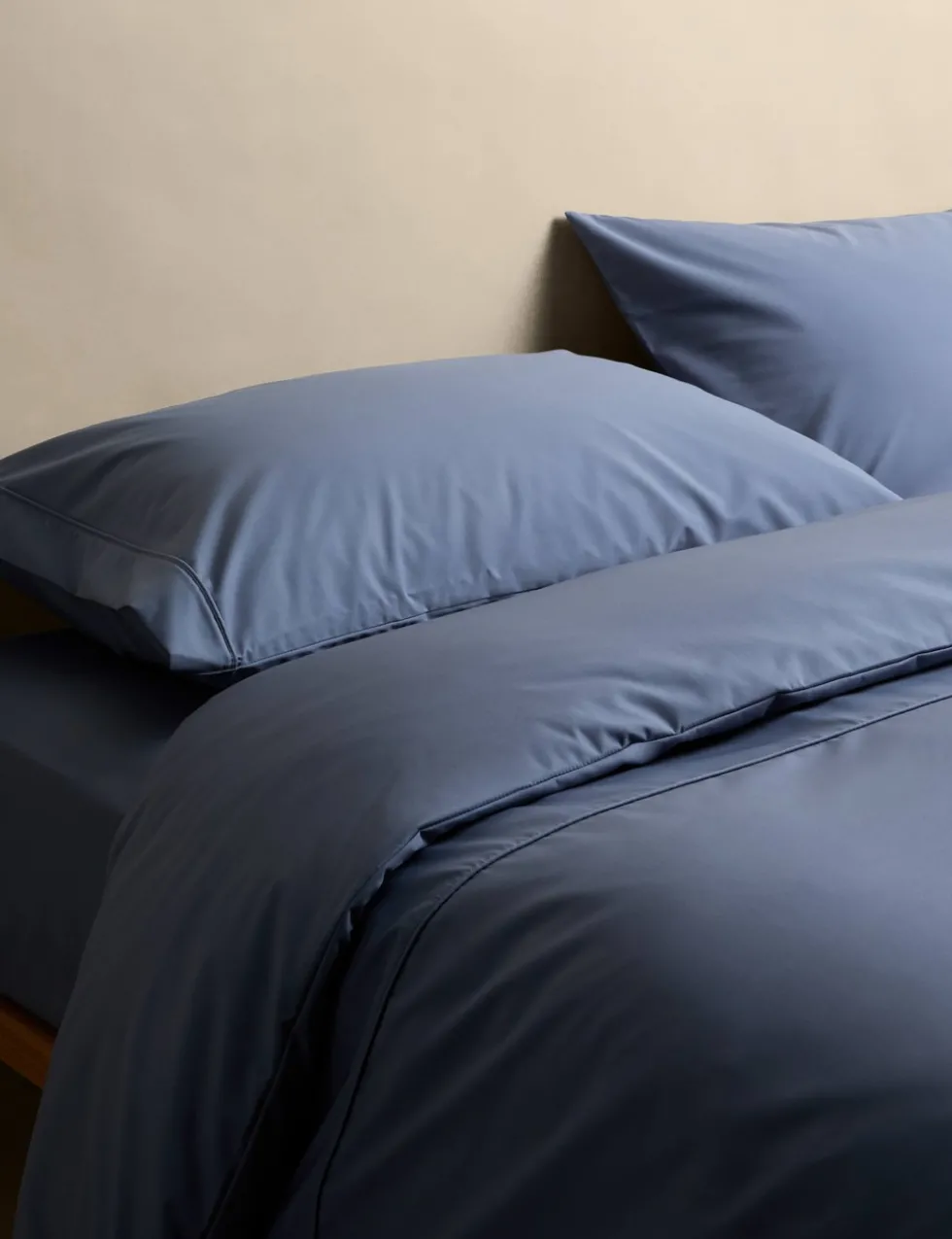 Egyptian Cotton 230 Thread Count Bedding Set