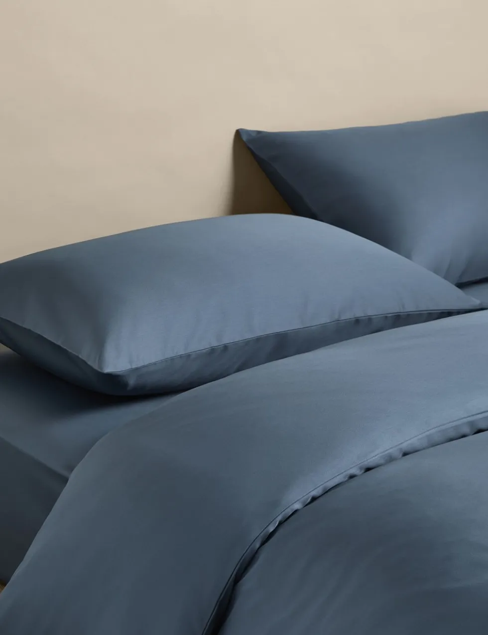 Egyptian Cotton 400 Thread Count Silky Bedding Set