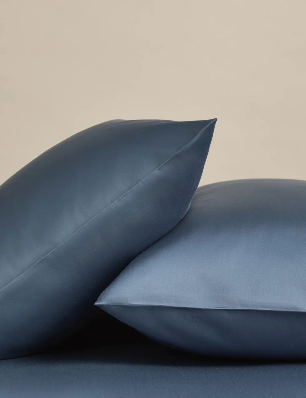 Egyptian Cotton 400 Thread Count Silky Bedding Set