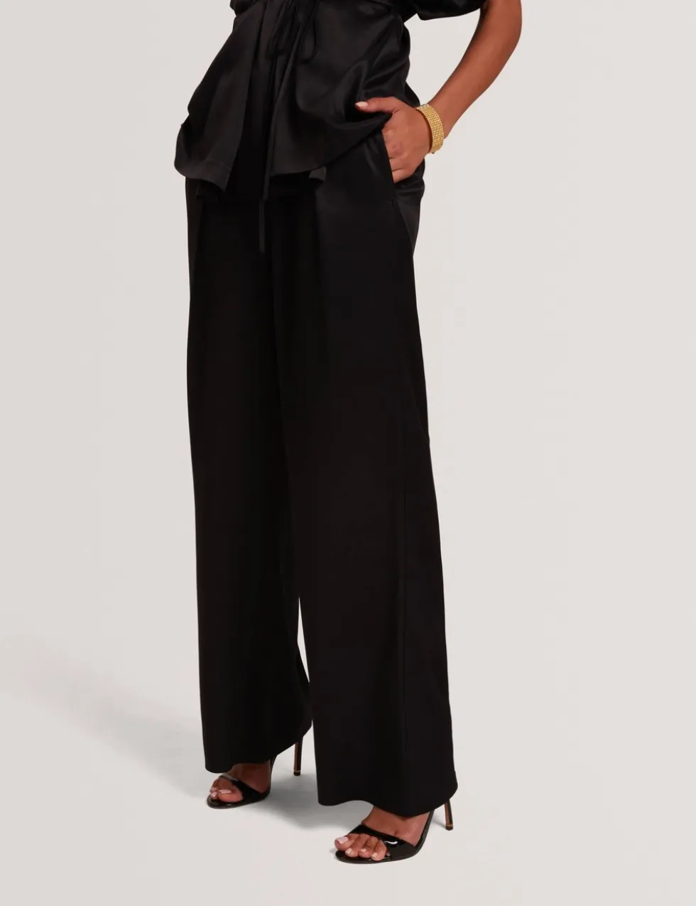 Elasticated Waist Straight Leg Trousers