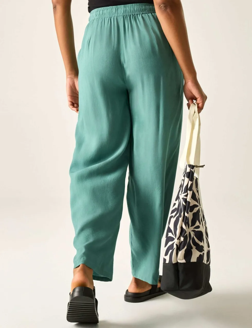 Elbrie Drawstring Straight Leg Trousers