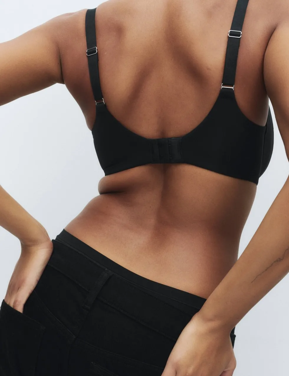 Embrace Wired Extra Support Bra F-J