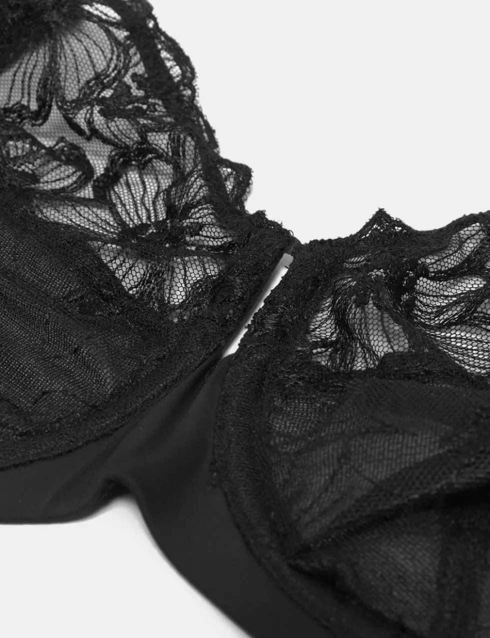 Embrace Wired Extra Support Bra F-J
