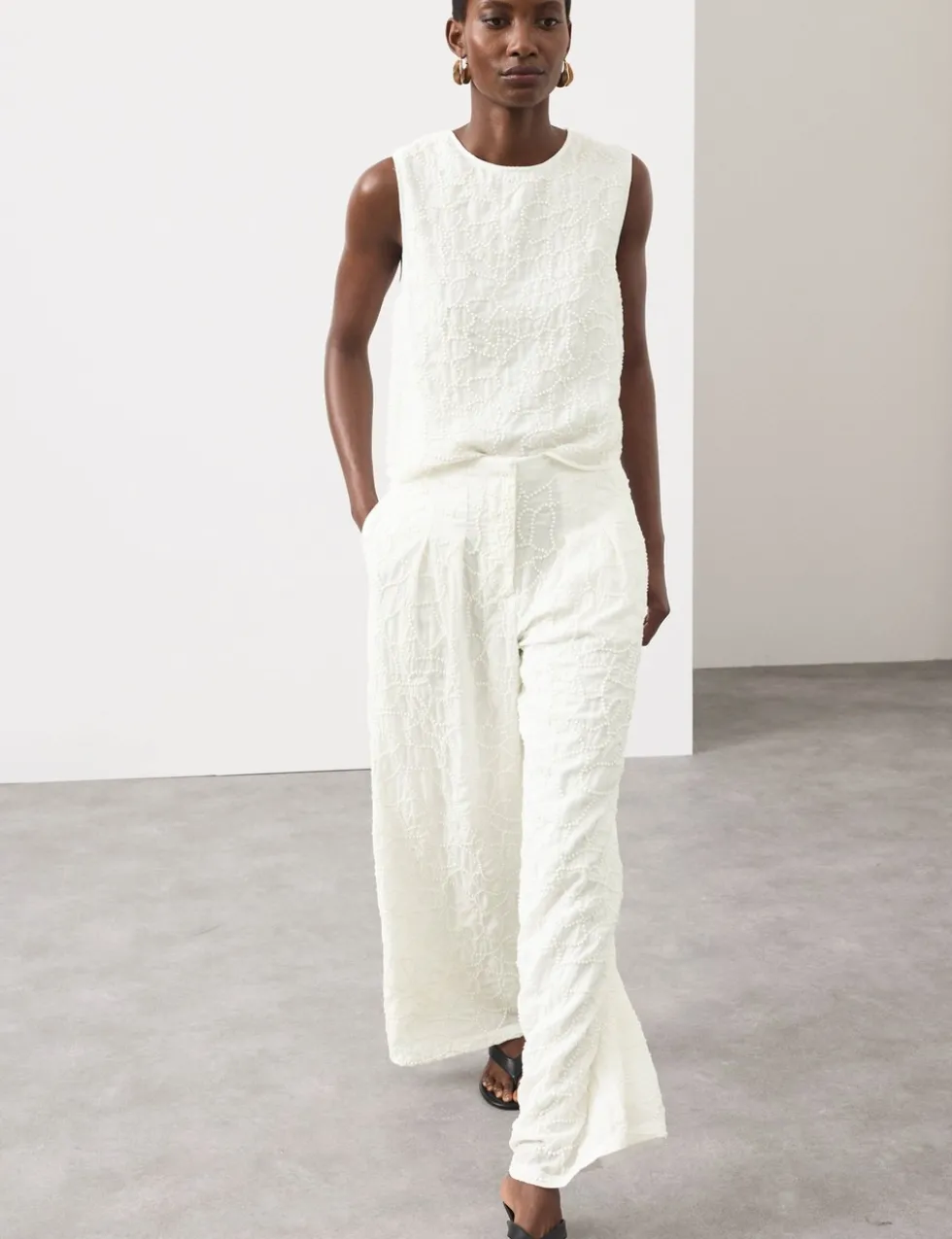 Embroidered Knot Wide Leg Trousers