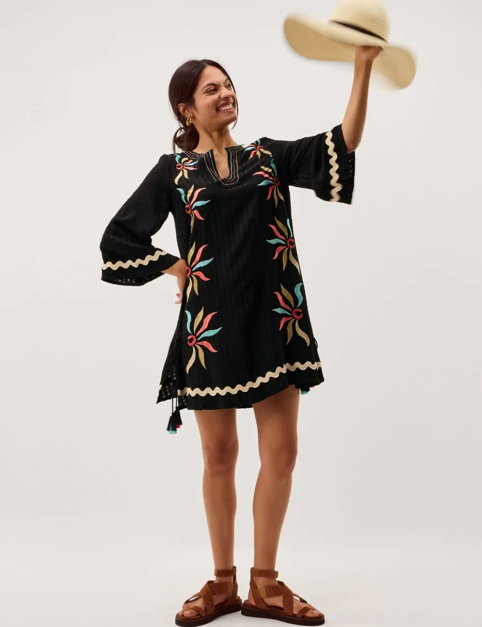 Embroidered Notch Neck Mini Kaftan Dress