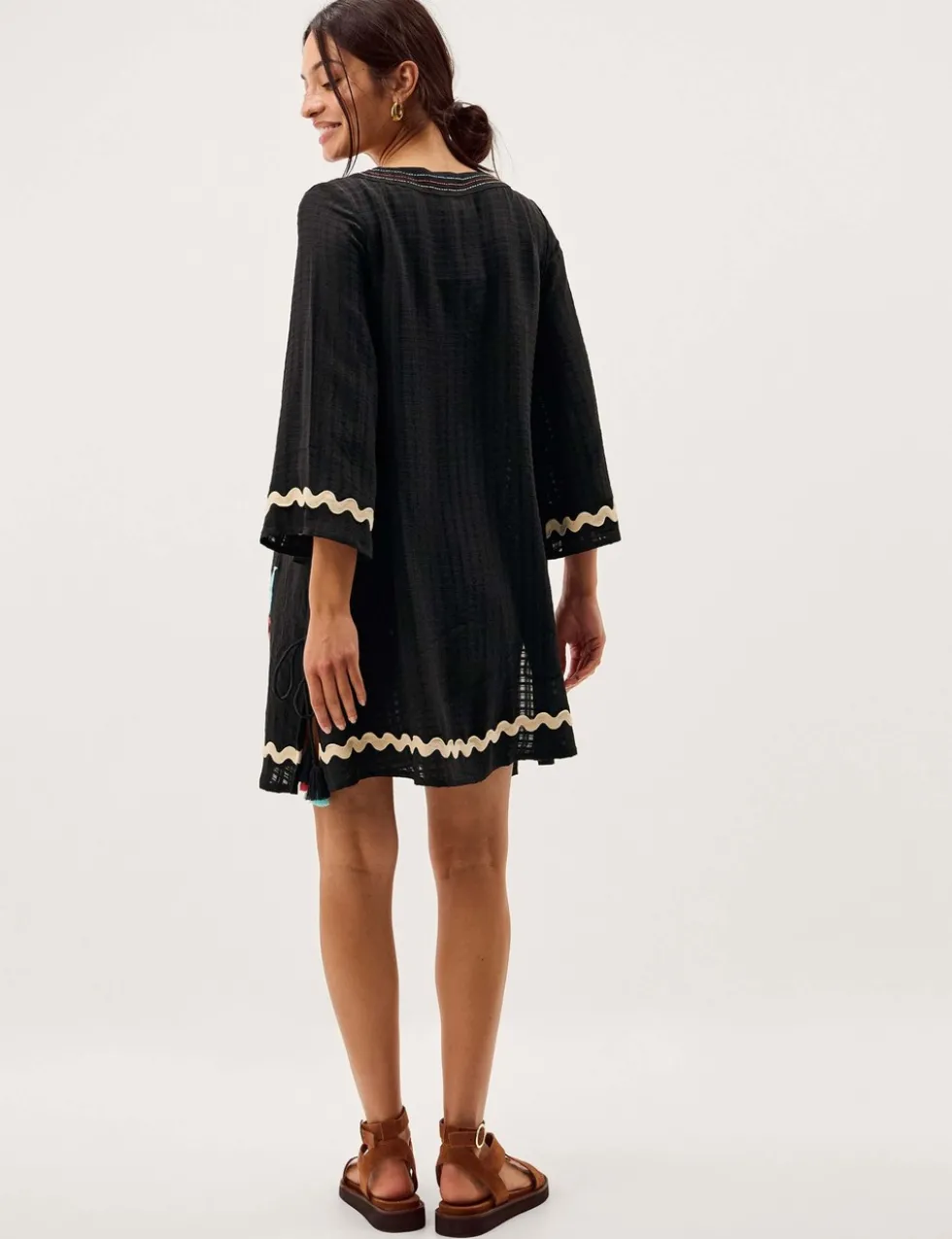 Embroidered Notch Neck Mini Kaftan Dress