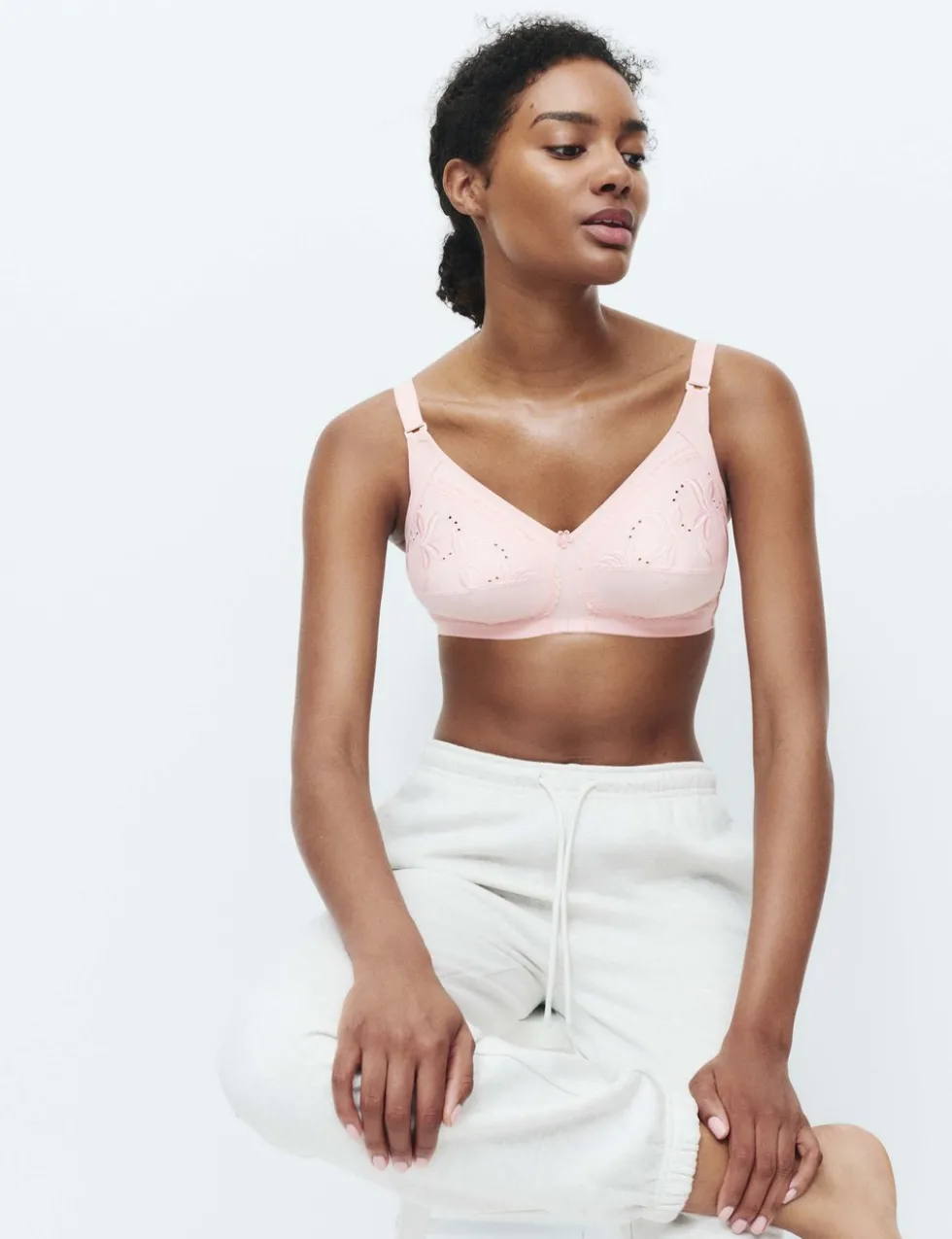 Embroidered Total Support Full Cup Bra (A-K)