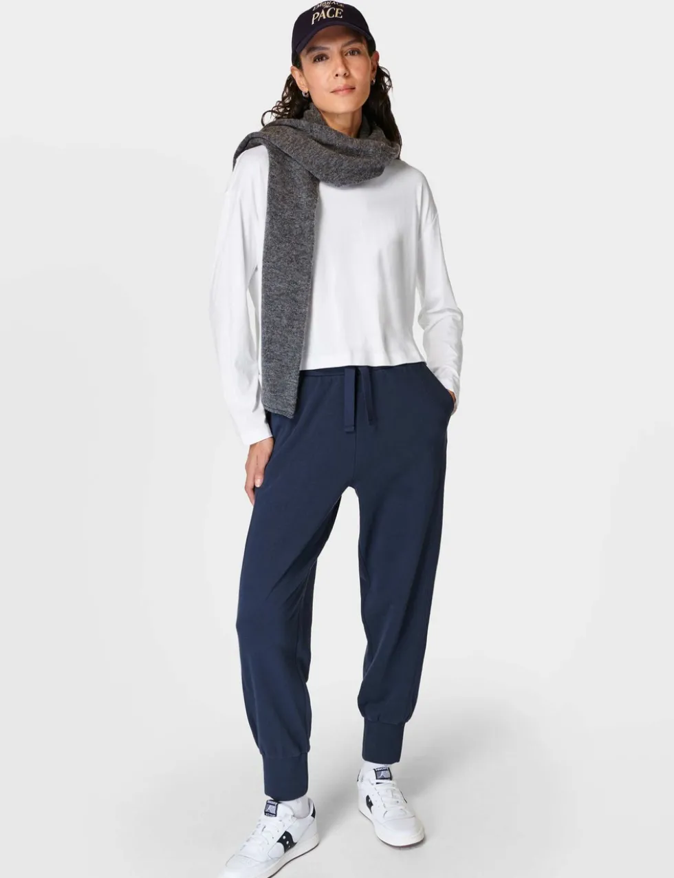 Essential Crew Neck Crop Top