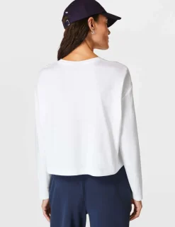 Essential Crew Neck Crop Top