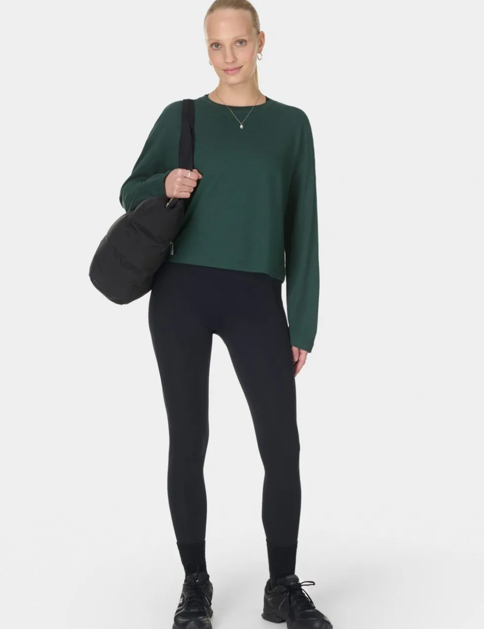 Essential Crew Neck Crop Top