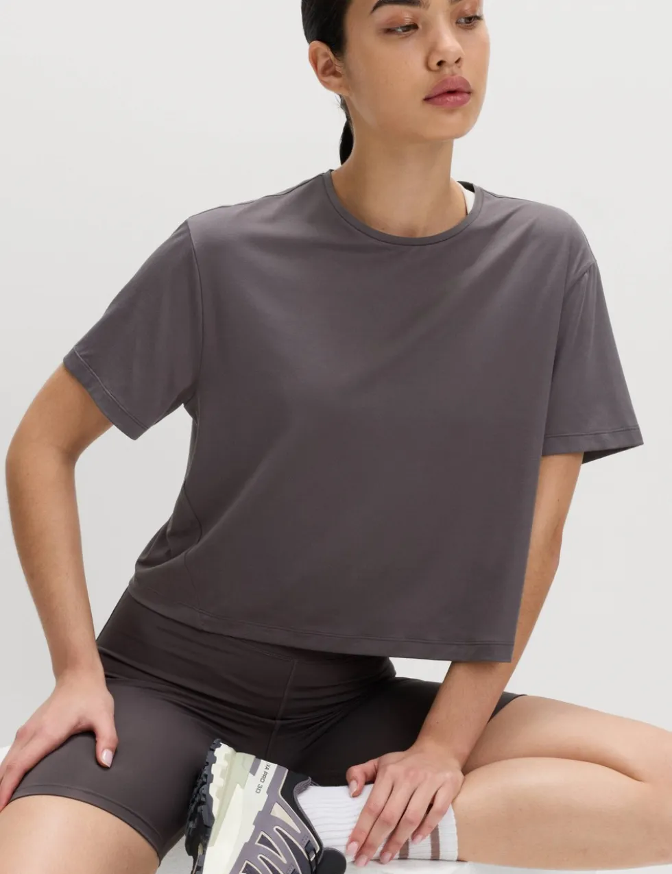 Essential Round Neck Boxy T-Shirt