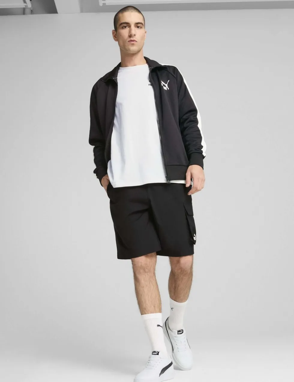 Essentials No.1 Logo Woven Cargo Shorts