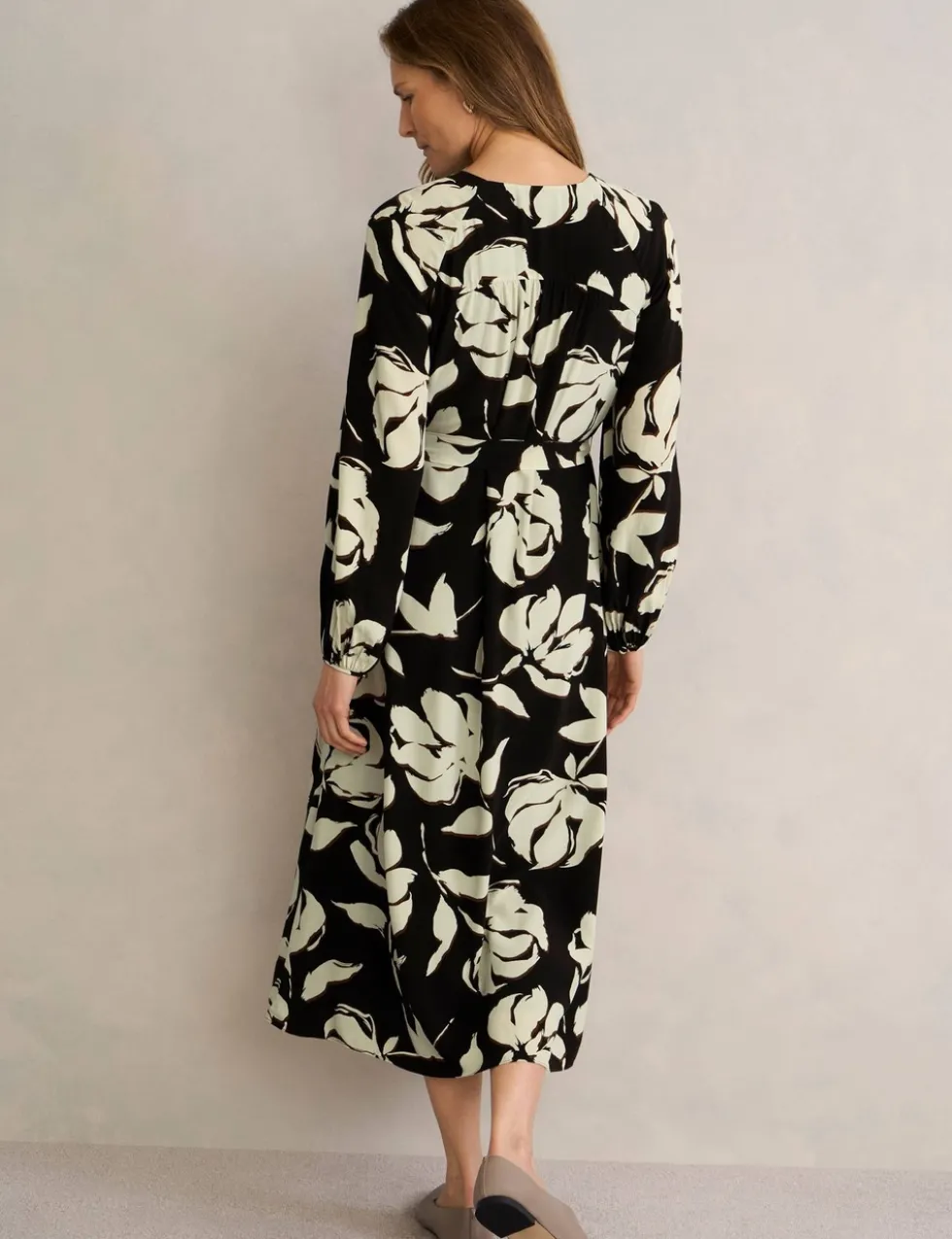 Evelyn Floral Tie Neck Midi Wrap Dress