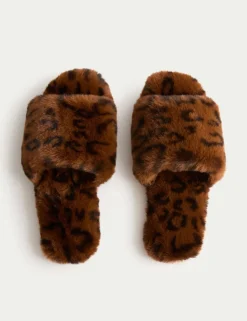 Faux Fur Leopard Print Open Toe Mule Slippers