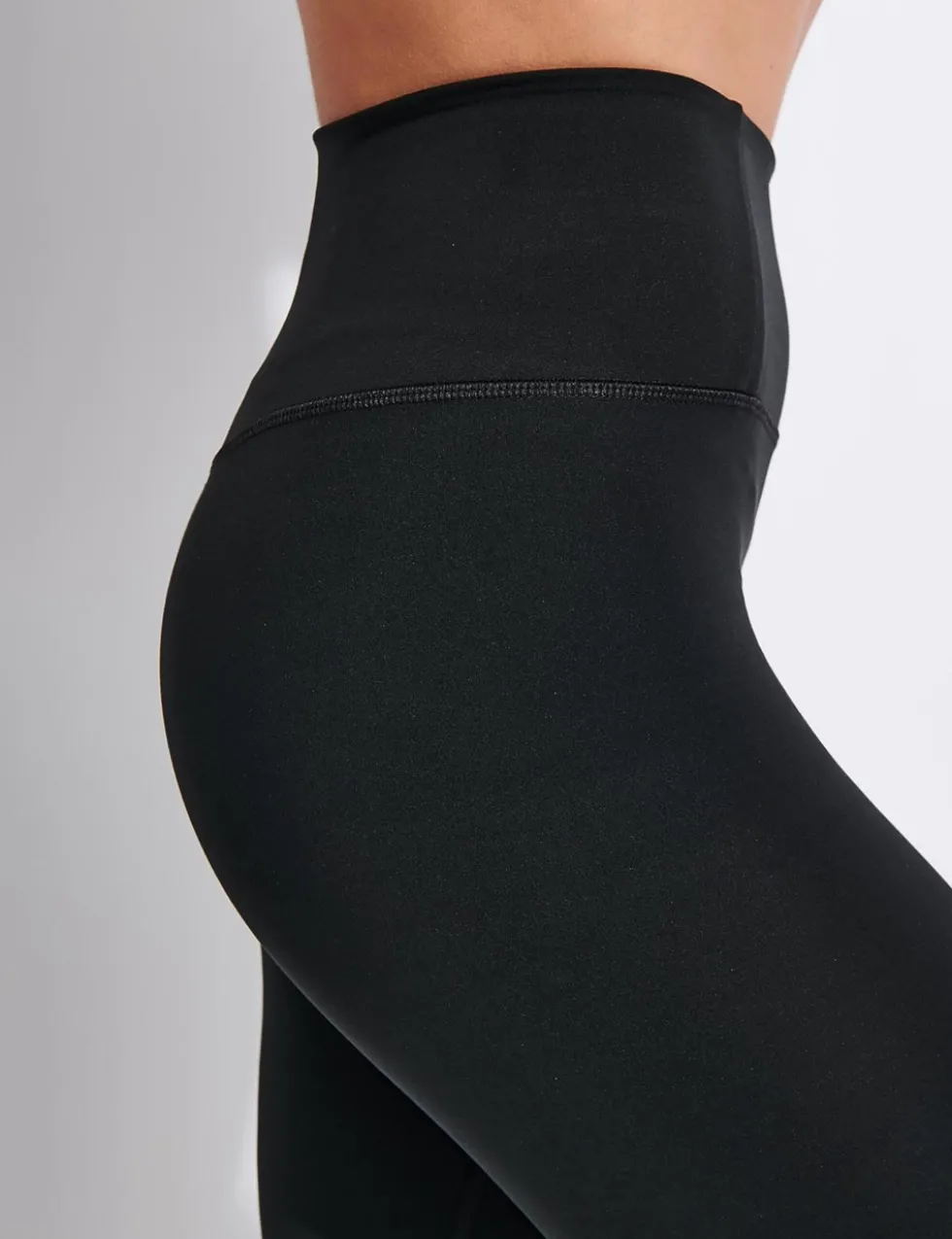 Float High Waisted Leggings
