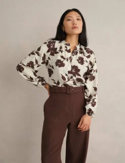 Floral Crew Neck Button Detail Blouse