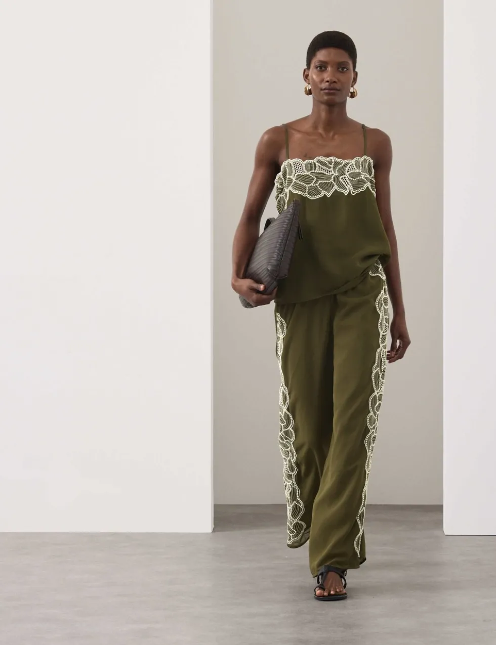 Floral Embroidered Wide Leg Trousers