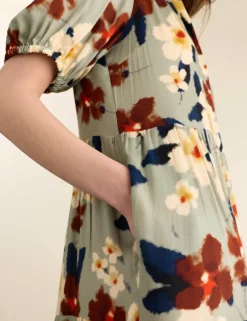 Floral Printed Collared Midi Tiered Dress