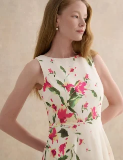 Floral Round Neck Knee Length Skater Dress