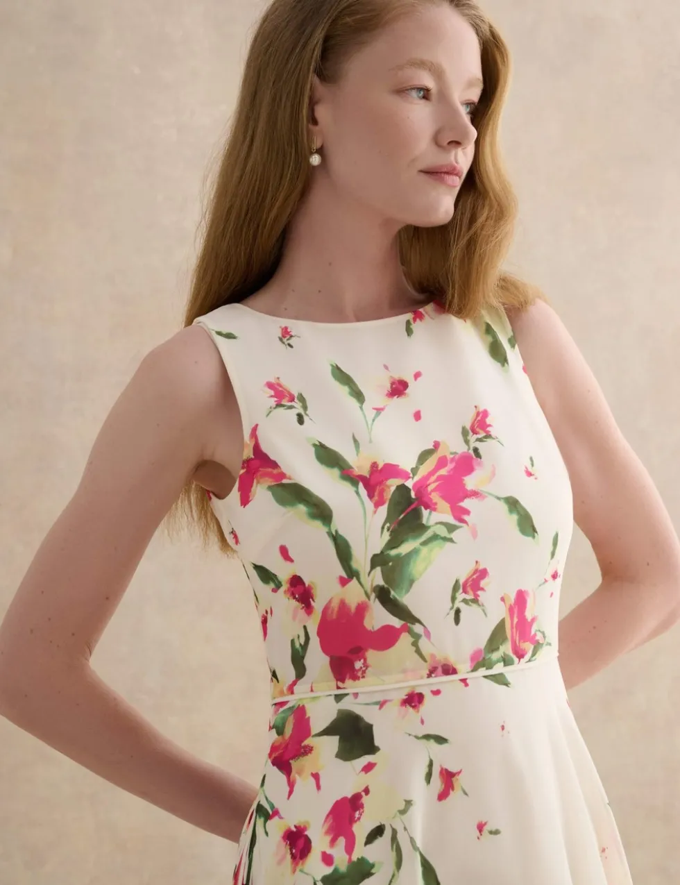 Floral Round Neck Knee Length Skater Dress