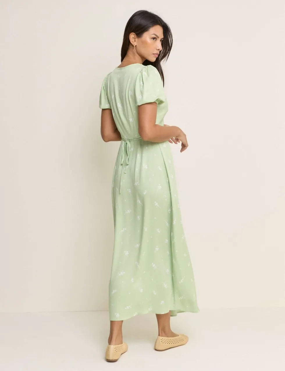 Floral Sweetheart Neckline Midi Tea Dress