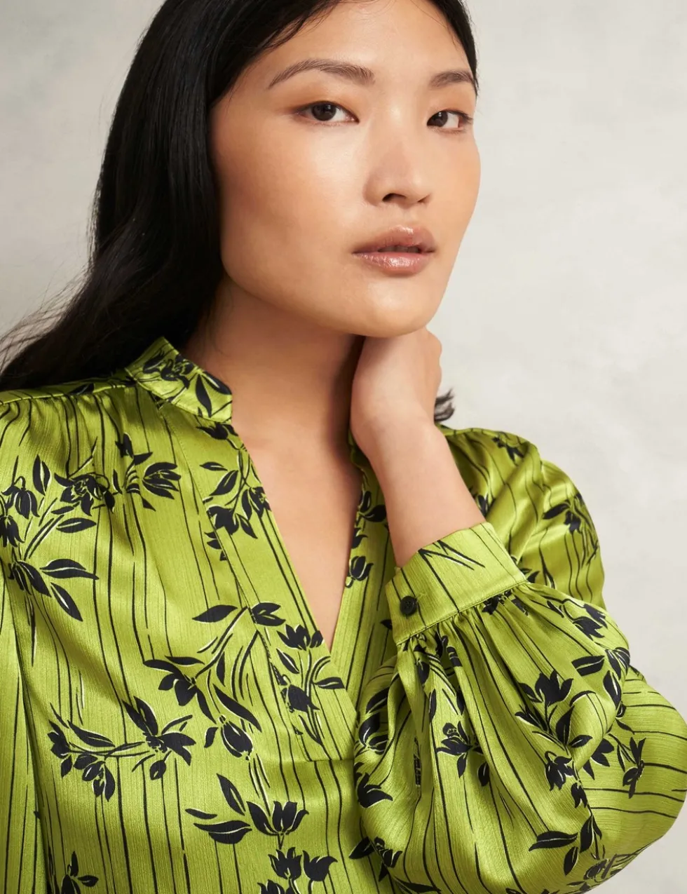 Floral V-Neck Blouse