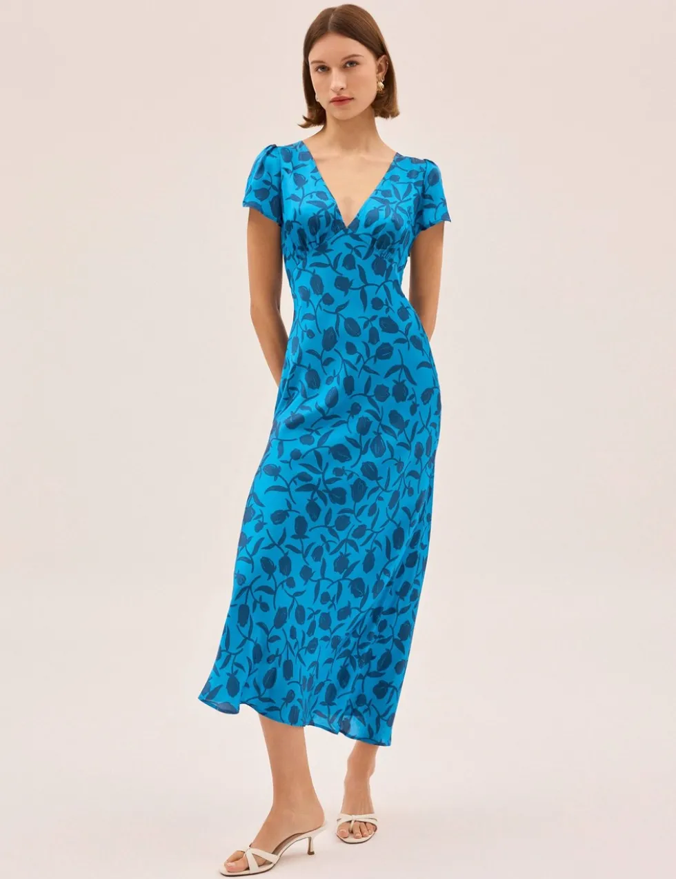 Floral V-Neck Midaxi Tea Dress