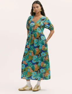 Floral V-Neck Midi Smock Dress