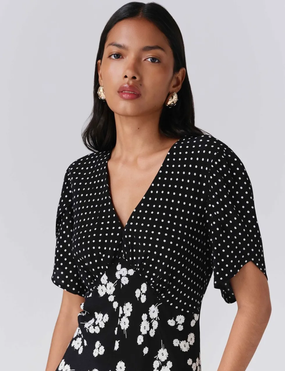 Floral V-Neck Midi Tea Dress